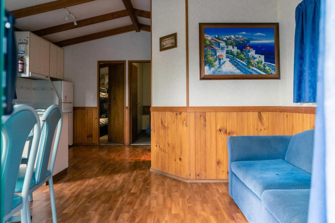 Victoria Lake Holiday Park Shepparton Bagian luar foto
